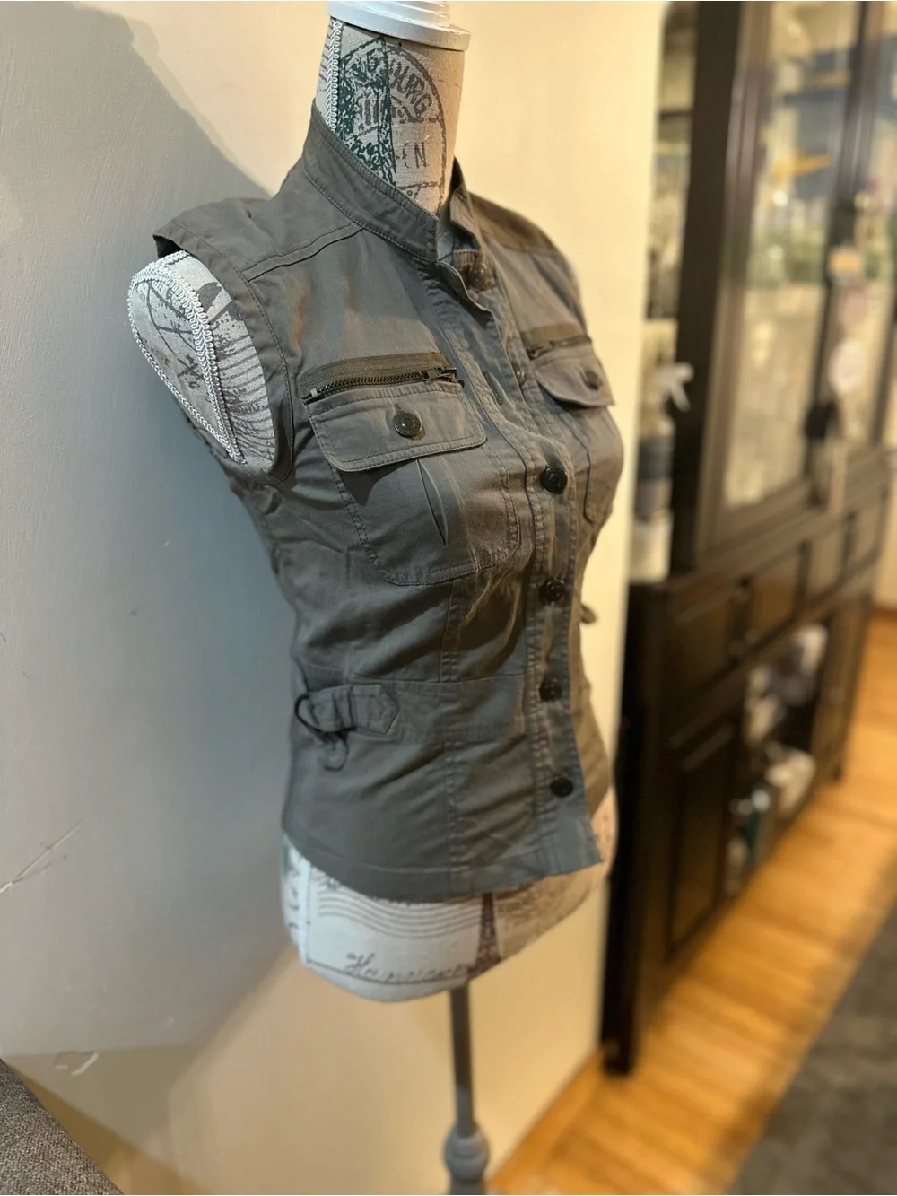 Michael Kors Olive Utility Sleeveless Button-Front Vest